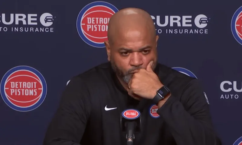 kaiyun sport-活塞主帅采访全文：第三节杜兰特的发挥让我们陷入被动